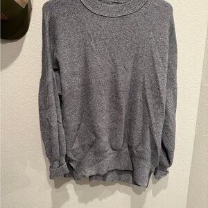 Abercrombie & Fitch Women's Gray Crewneck Top